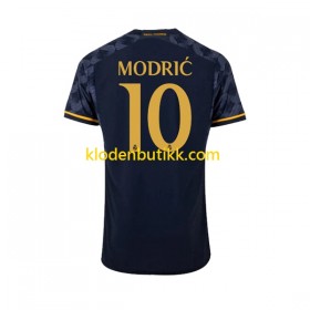 Real Madrid Luka Modrić 10 Borte Fotballdrakt 2023/24 Kortermet